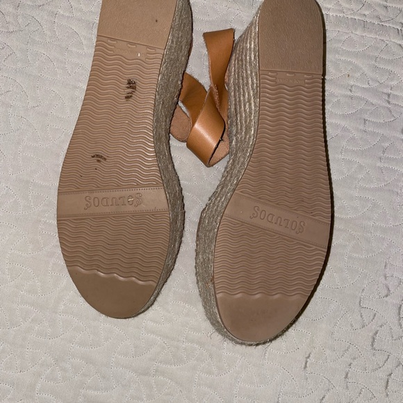 L🌴SOLUDOS🌴TAN LEATHER FLATFORM SANDALS - Picture 5 of 9